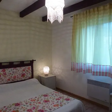 Maison Climatisee Proche De La Et Des Commerces Holiday home
