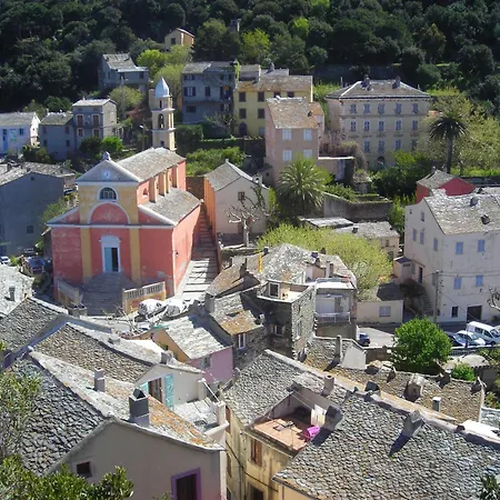 Maison Climatisee Proche De La Et Des Commerces Sisco